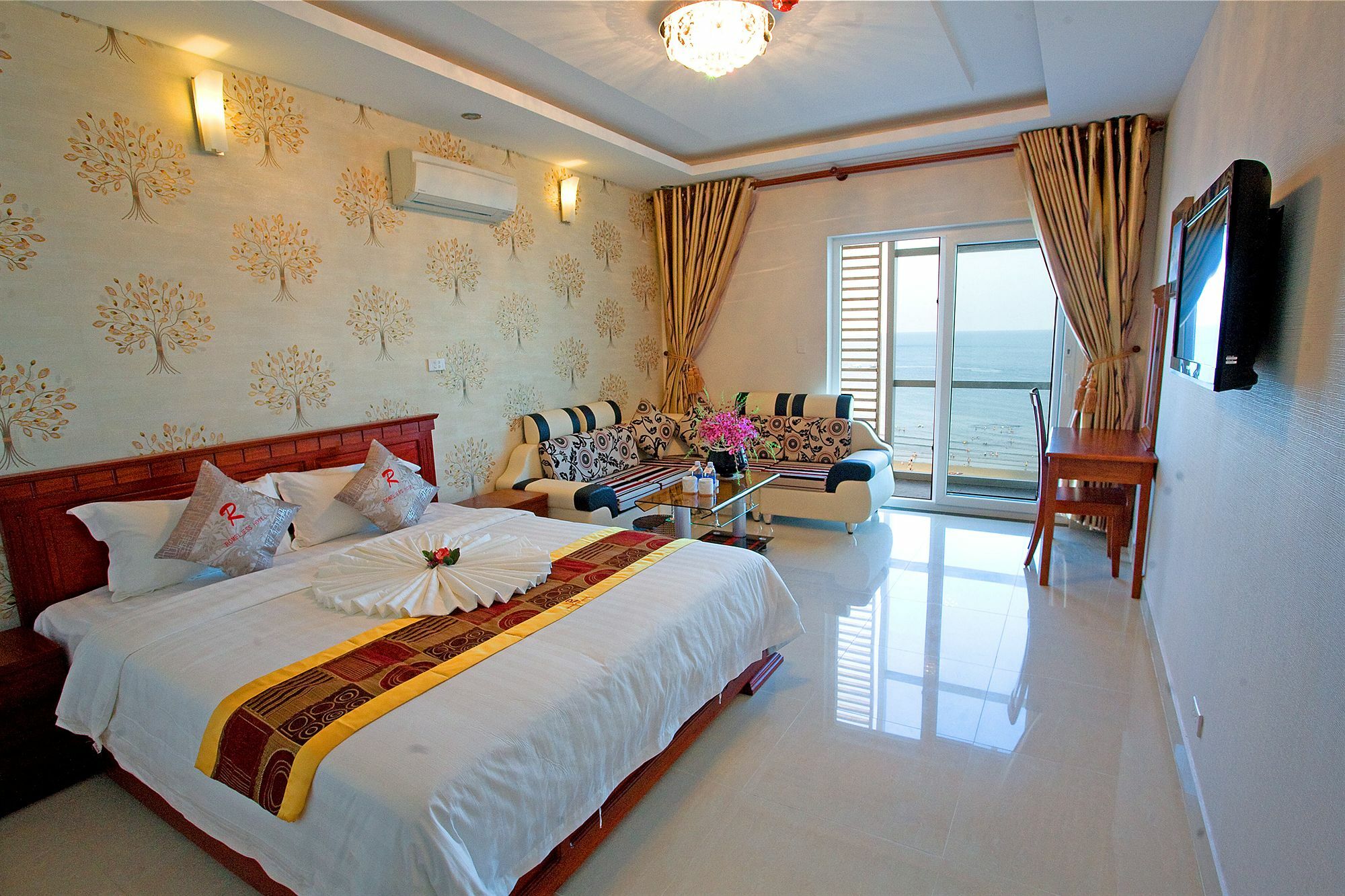 Romeliess Hotel Vung Tau Exteriör bild